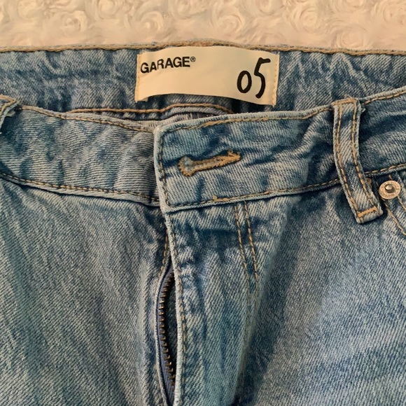 Garage-Ripped Boyfriend Jeans - Picture 2 of 2